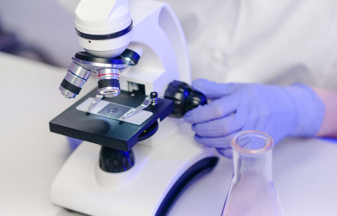 AAB Medical Technologist (MT) – Microbiology