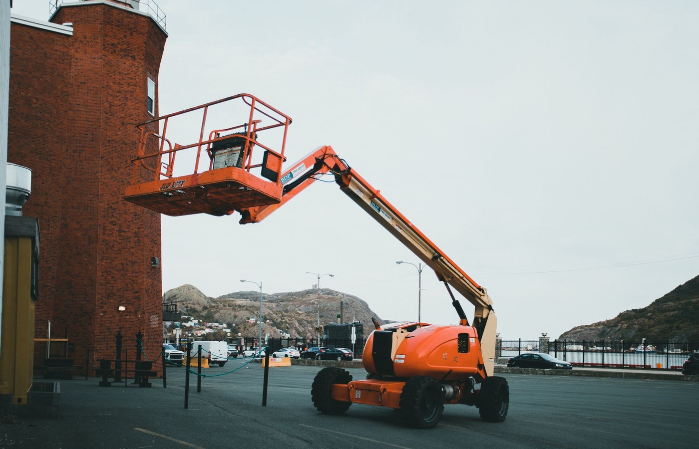 Aerial Lift Extra