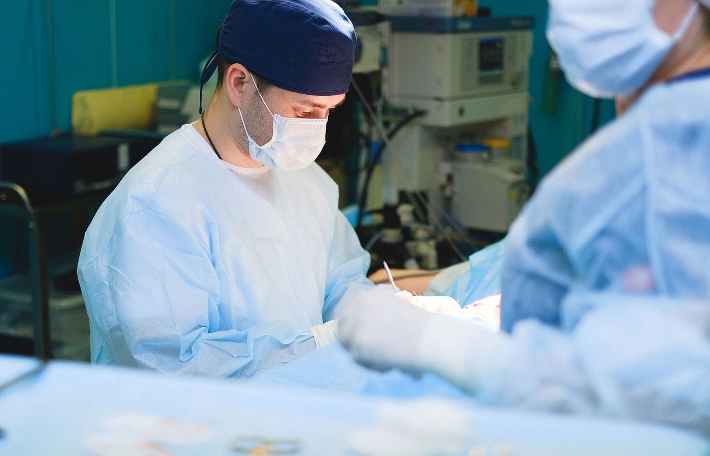 Arista AH and Surgical Hemostats