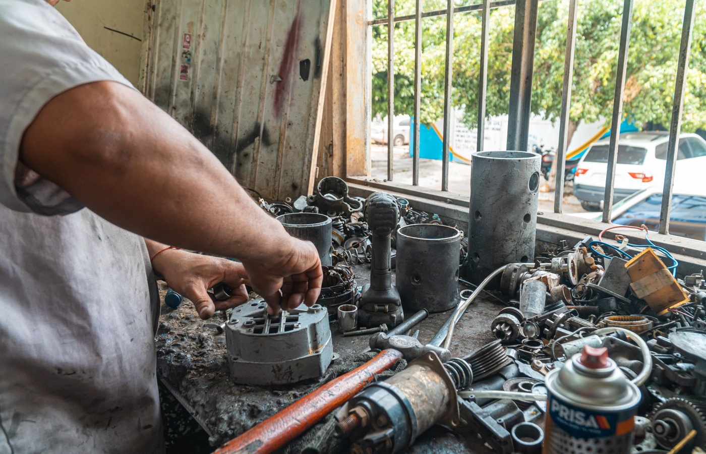 ASE Automobile Parts Specialist (P2)