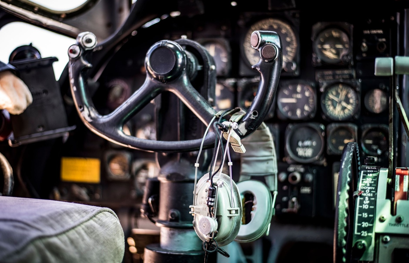 Instruments, Attitude Instrument Flying & Aerodynamics
