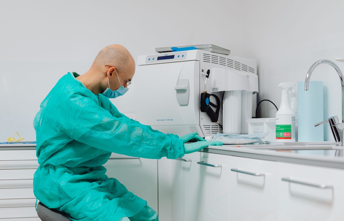 Certified Flexible Endoscope Reprocessor (CFER) Certification