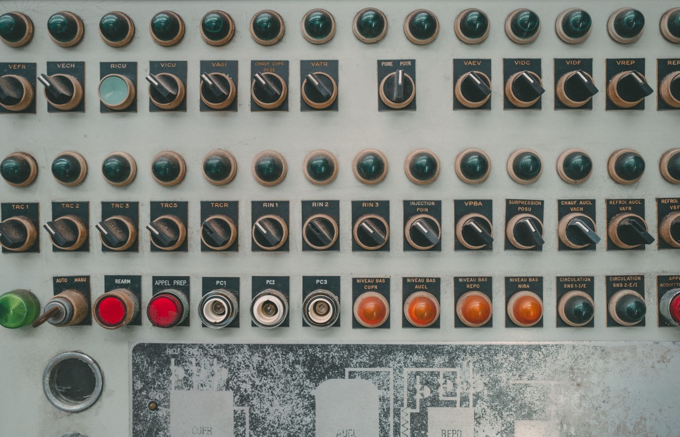 CPS Node Architecture and Energy Management