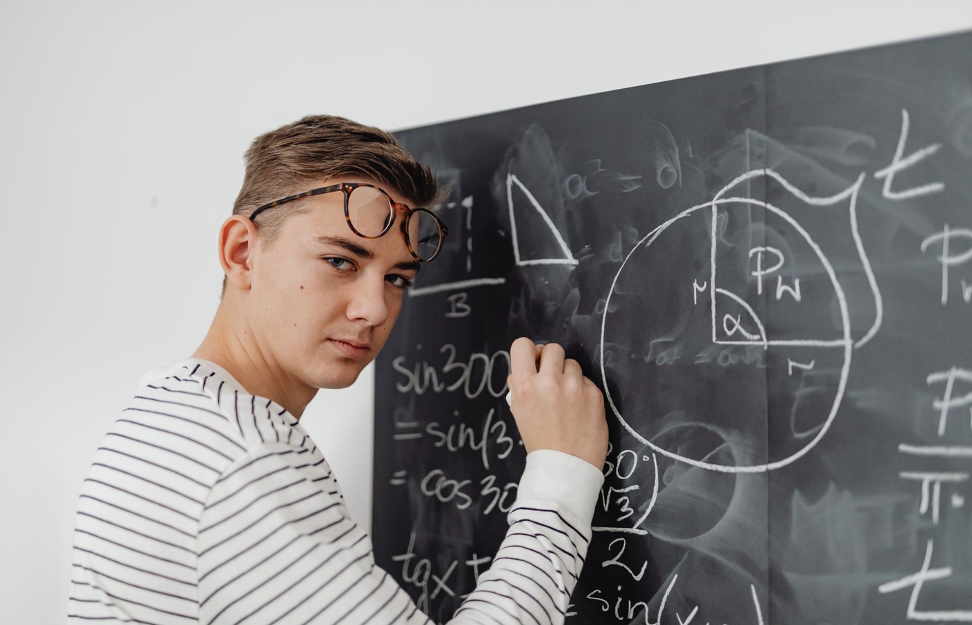 Examzify course visual