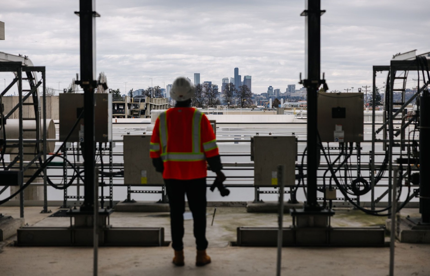 Limited Specialty Contractor License (C-61)
