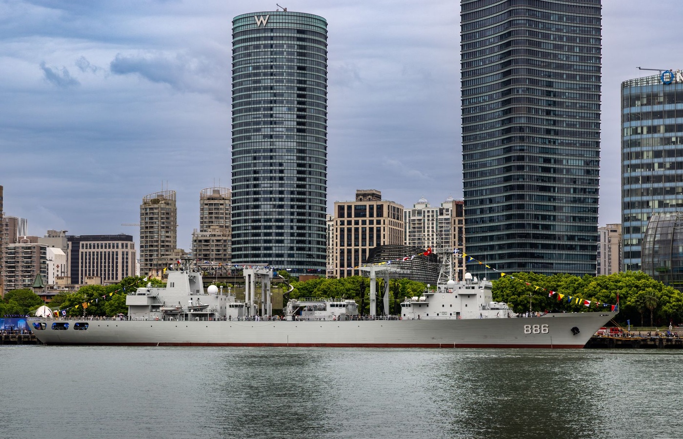 Military Requirements for Chief Petty Officer (NAVEDTRA 14144)