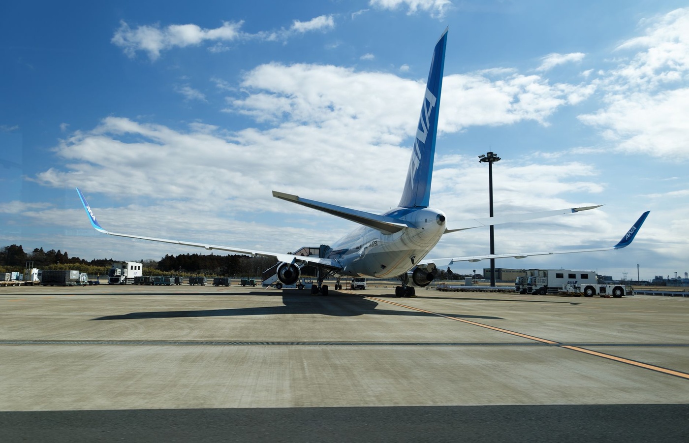 Ottawa Airside Vehicle Operator's Program (AVOP)