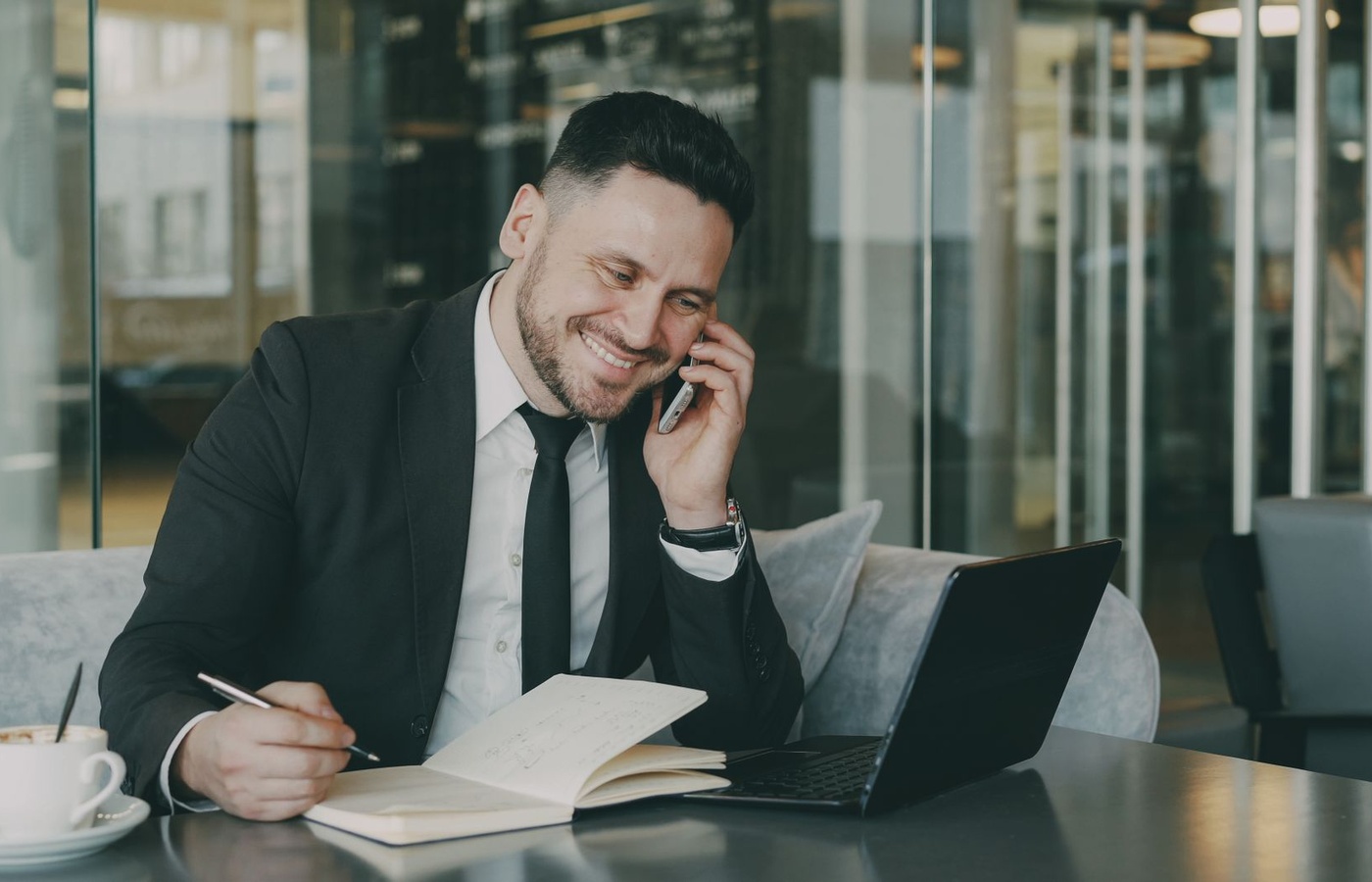 Relating Income and Careers