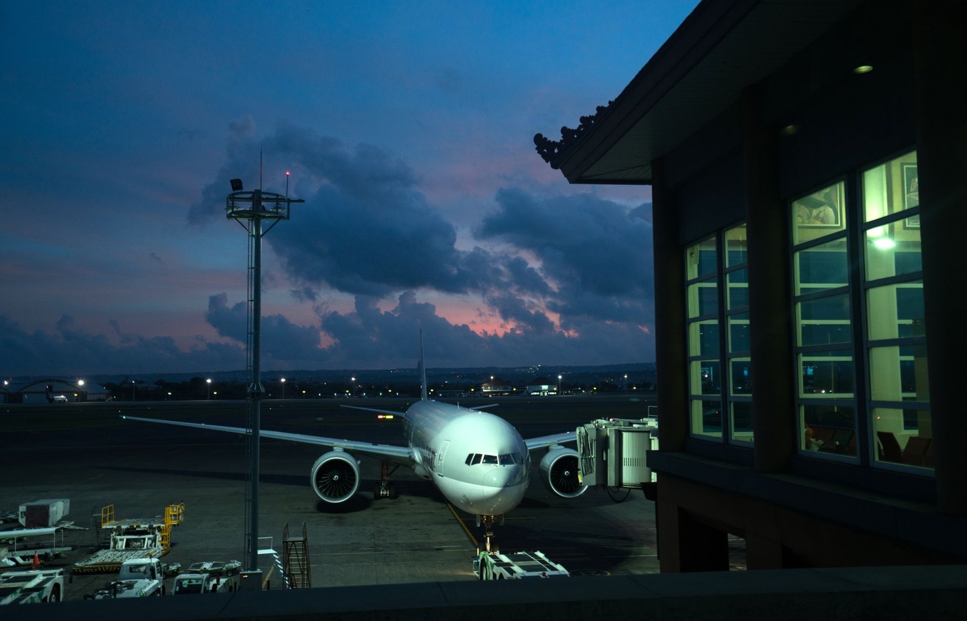 YYZ Airside Vehicle Operator Permits (AVOP)